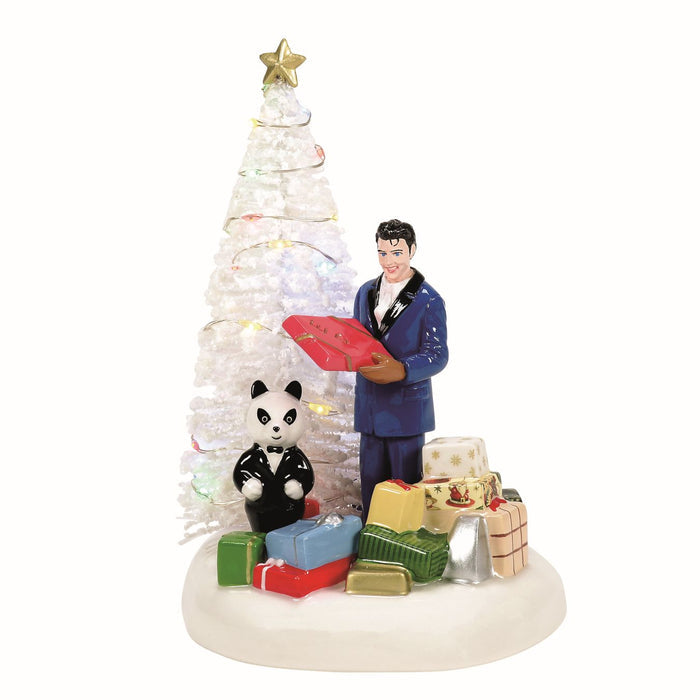 Elvis Passes Out The Gifts