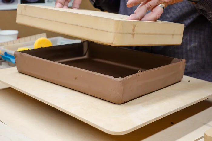 GR WALLIE Brownie / Cake / Casserole Pan 10x10