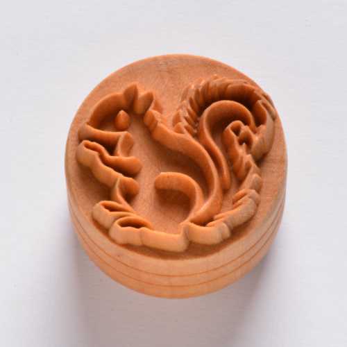 Scl-070 Large Round Stamp Squirrel
