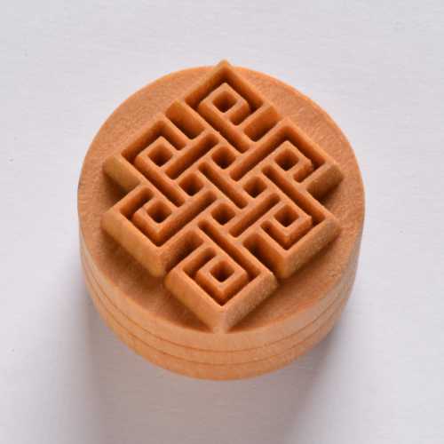 SCL-072 Square Knot Large Stamp