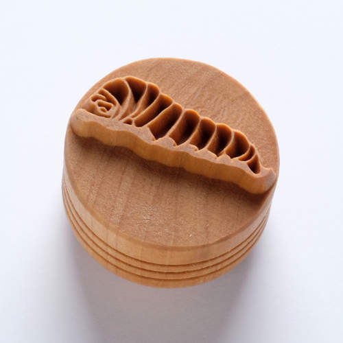 Scl-140 Large Round Stamp Caterpillar