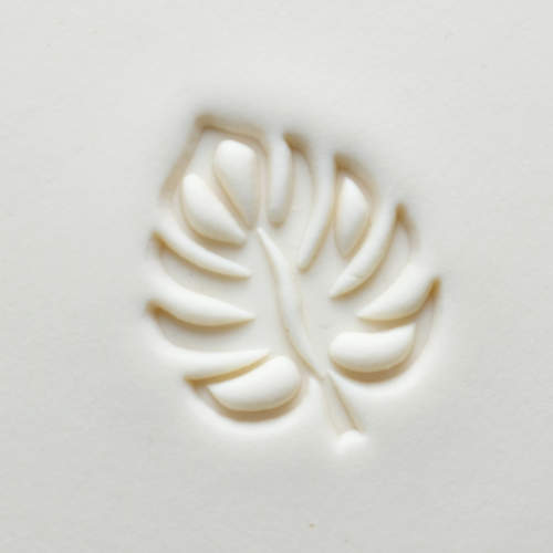 Scl-144  Large Round Stamp Monstra Leaf Stamp