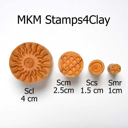 Scl-169 Large Round Stamp Luna Moth