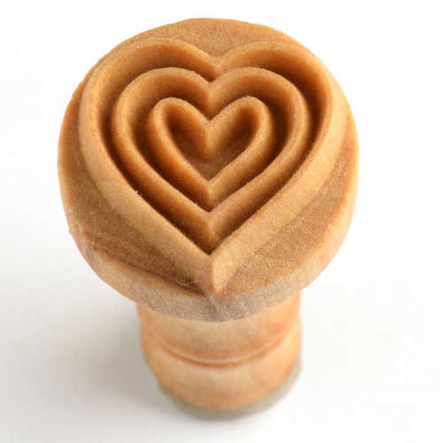 Scm-038 Triple Heart Stamp