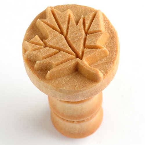 SCM-053 Maple Leaf Stamp