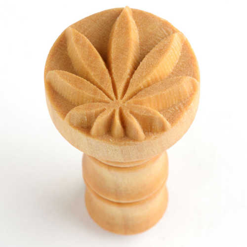 SCM-058 Hemp Leaf Stamp