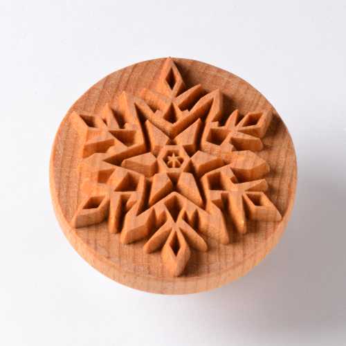 Scxl-028 X Large Round Stamp Snowflake